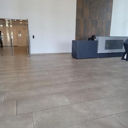 Rt Properties @ The Lennox Airport Residential Akkra Exterior foto